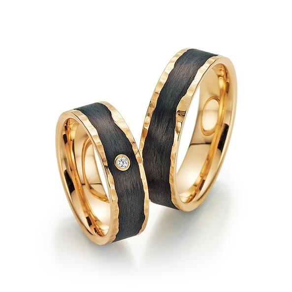 FISCHER Trauringe Carbon & Apricotgold  MOMENT OF GLORY 23-01230-060 - Trauringmacher