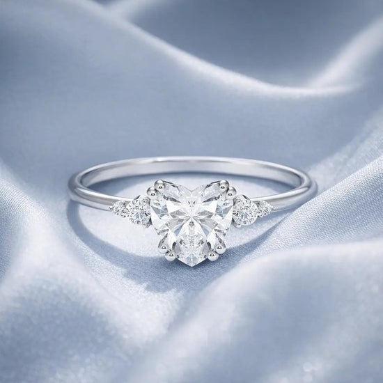 Verlobungsring Platin 950 mit Diamanten I BELLA HERZ