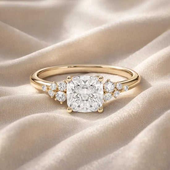 Verlobungsring Gelbgold 585 mit Diamanten I MIRA CUSHION