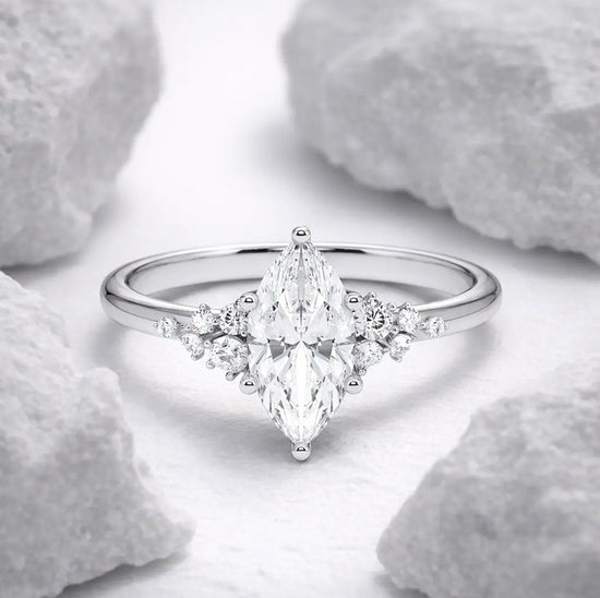 Verlobungsring Platin 950 mit Diamanten I MIRA MARQUISE