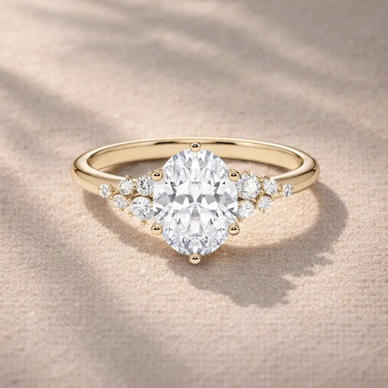 Verlobungsring Gelbgold 585 mit Diamanten I MIRA OVAL