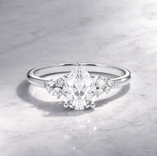 Verlobungsring Platin 950 mit Diamanten I MIRA TROPFEN