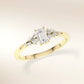 Verlobungsring MIRA EMERALD Gelbgold 585 mit Diamant im Smaragdschliff & Seitendiamanten – Trauringmacher München & Freising
