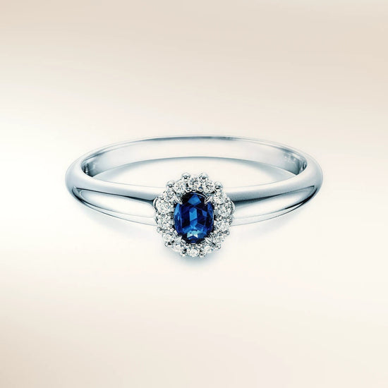 Verlobungsring JOLIE Weißgold 585 mit Saphir & Diamanten – Trauringmacher München & Freising