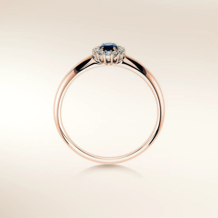Verlobungsring JOLIE Roségold mit Saphir Seitenansicht – Trauringmacher Freising & München