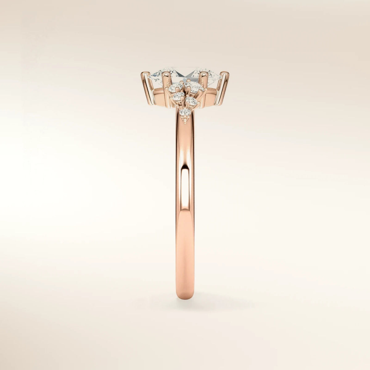 Verlobungsring MIRA OVAL Roségold Seitenansicht – Trauringmacher Freising & München