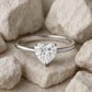 Verlobungsring Platin 950 mit Diamant I AMORE HERZ