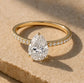 Verlobungsring Gelbgold 585 mit Diamant I AMORE TROPFEN PAVE