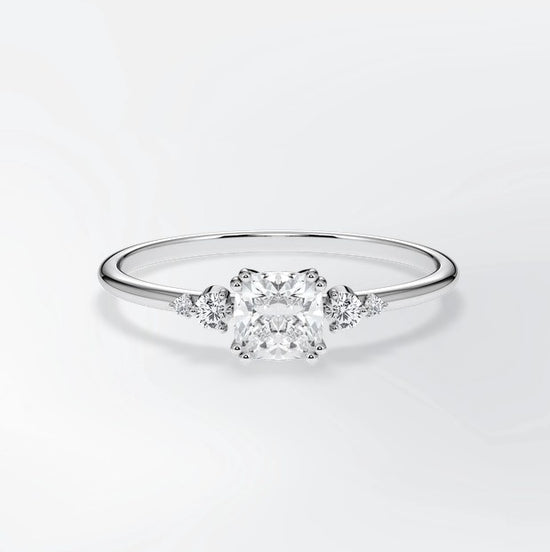 Verlobungsring Platin 950 mit Diamanten I BELLA CUSHION
