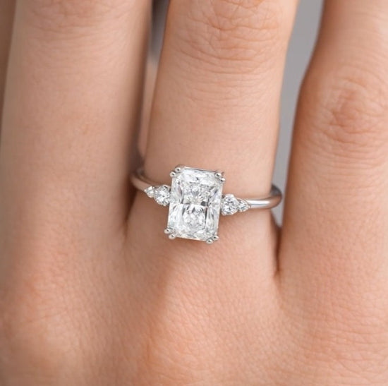 Verlobungsring Weißgold 585 mit Diamanten I BELLA RADIANT