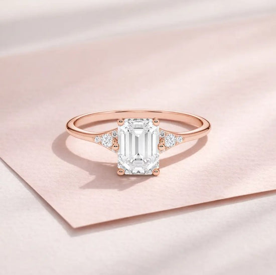 Verlobungsring Rosegold 585 mit Diamanten I FIONA EMERALD