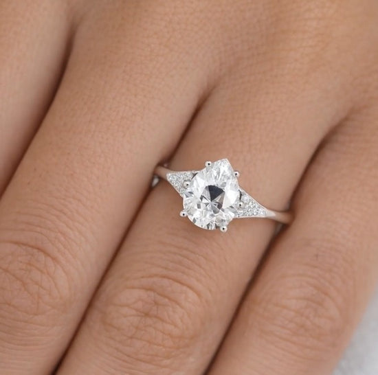 Verlobungsring Weißgold 585 mit Diamanten I FIONA TROPFEN
