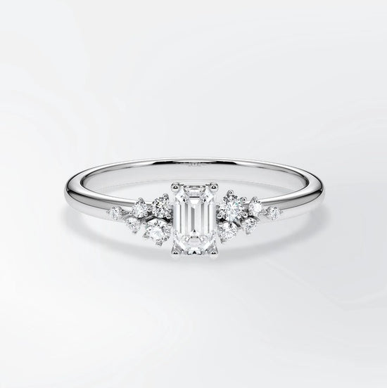 Verlobungsring Weißgold 585 mit Diamanten I MIRA EMERALD